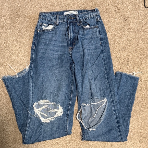 Hidden High-Rise Distressed Jeans | Size 24 | Dark Wash | Gently Used - Picture 7 of 7